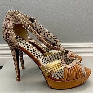 Jessica Simpson Heels